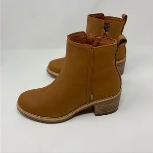 TOMS Marina Brown Tan Ankle Heel Boots Shoes NITB